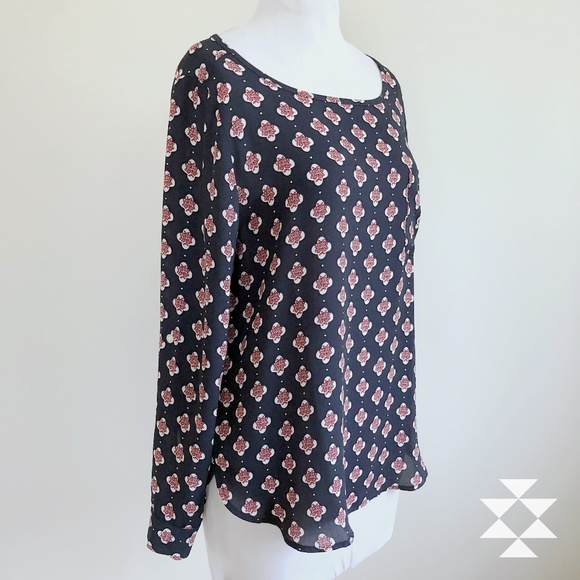 Loft Tops - Loft Navy Print Long Sleeve Tunic Top MP